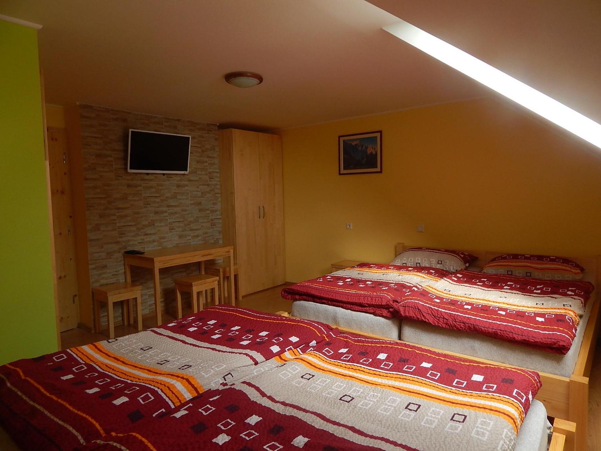 Guest House Pr Ambruzarju & Apartments Cerklje na Gorenjskem Dış mekan fotoğraf