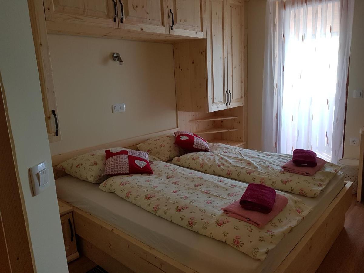 Guest House Pr Ambruzarju & Apartments Cerklje na Gorenjskem Dış mekan fotoğraf